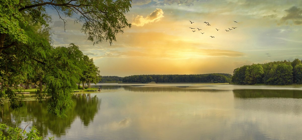 Ansicht See in Lychen bei Sonnenuntergang